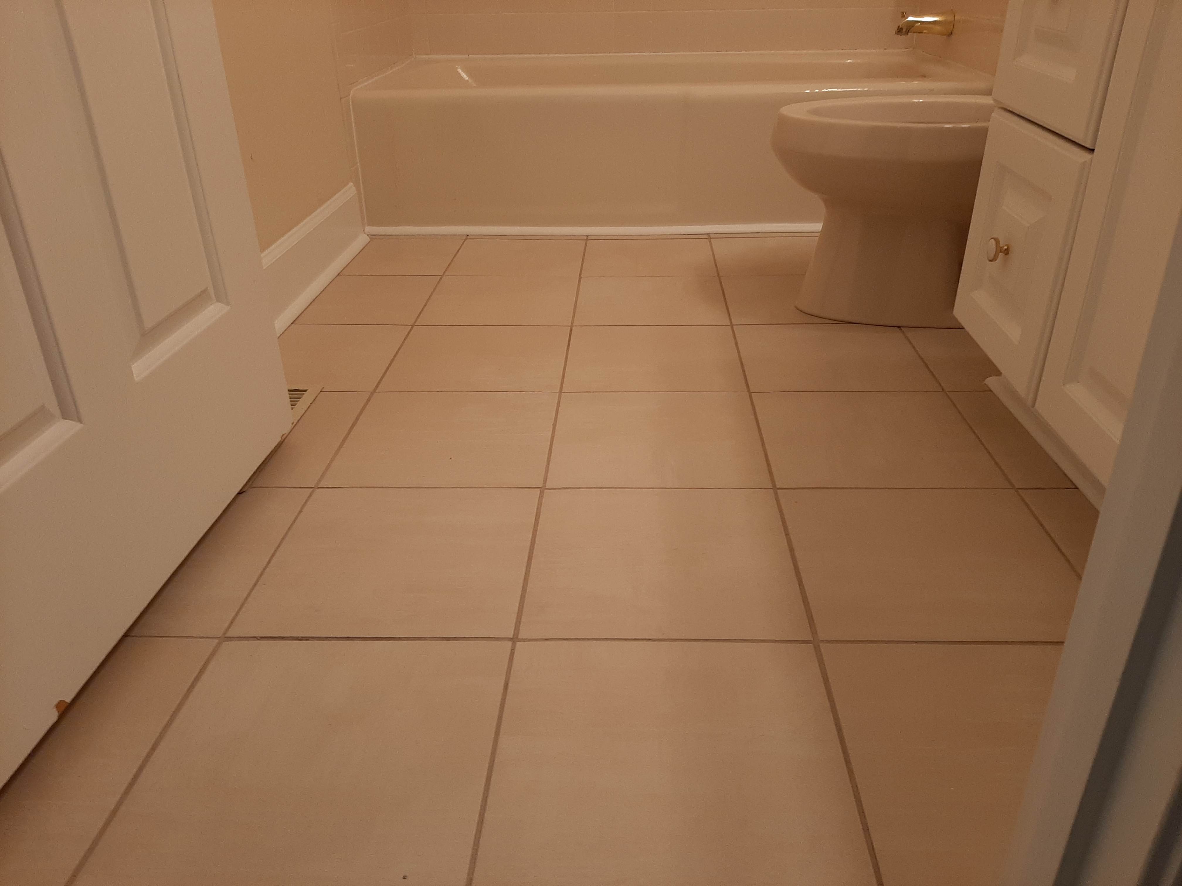 Bathroom floor tile installation